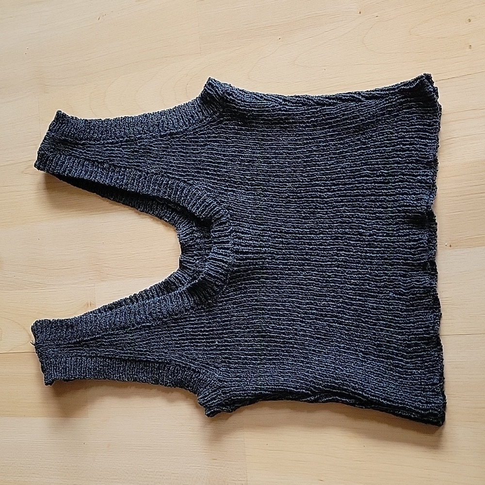 Crop top vest